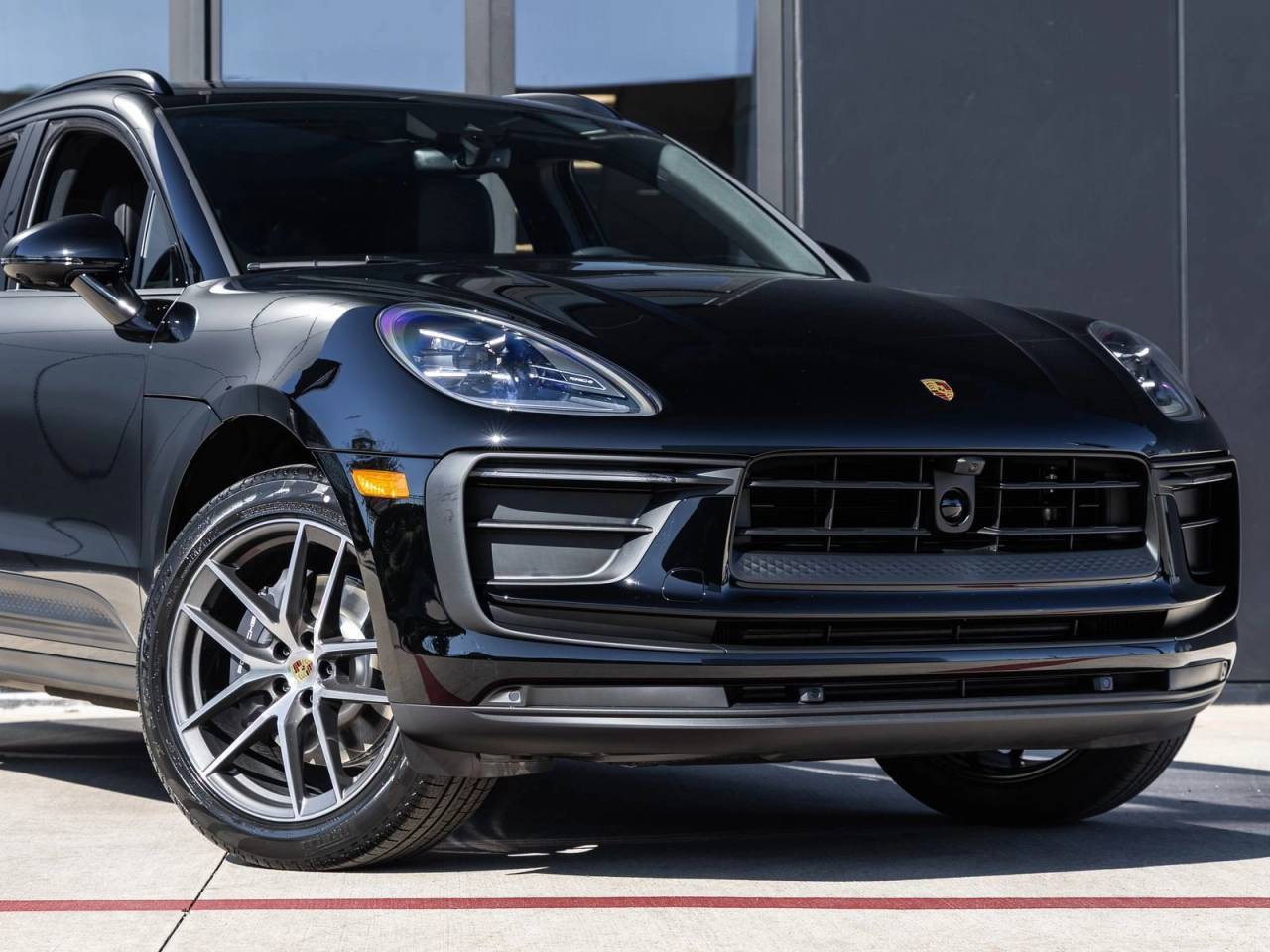 2026 Porsche Macan Macan