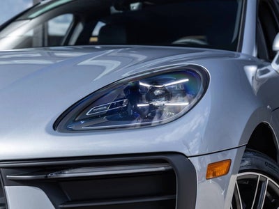 2026 Porsche Macan Macan