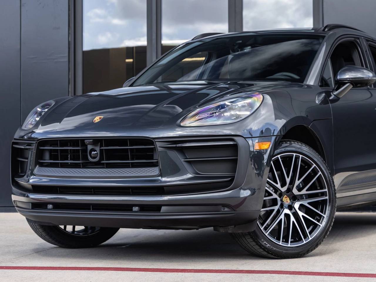 2026 Porsche Macan Macan