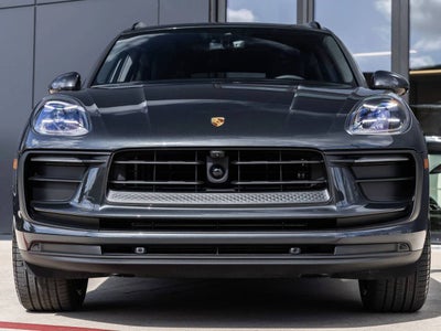 2026 Porsche Macan Macan