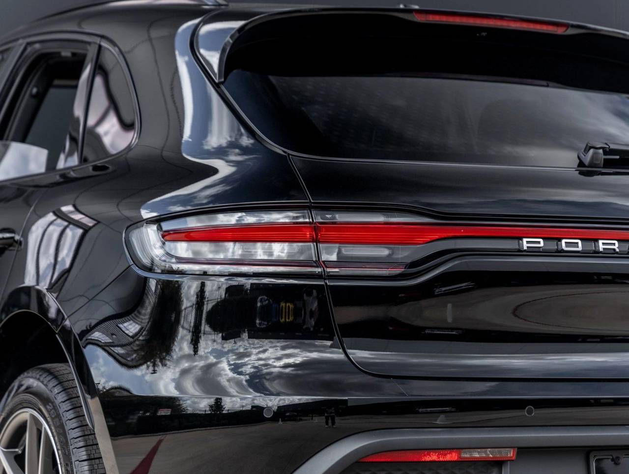 2026 Porsche Macan Macan