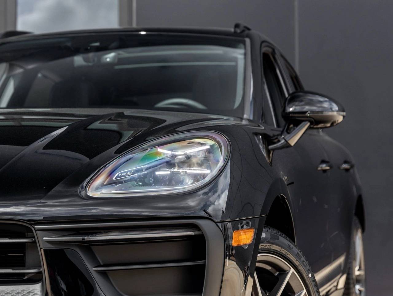 2026 Porsche Macan Macan