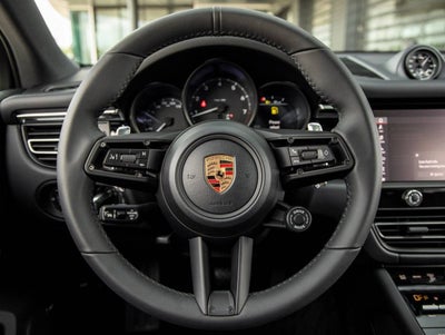 2026 Porsche Macan Macan