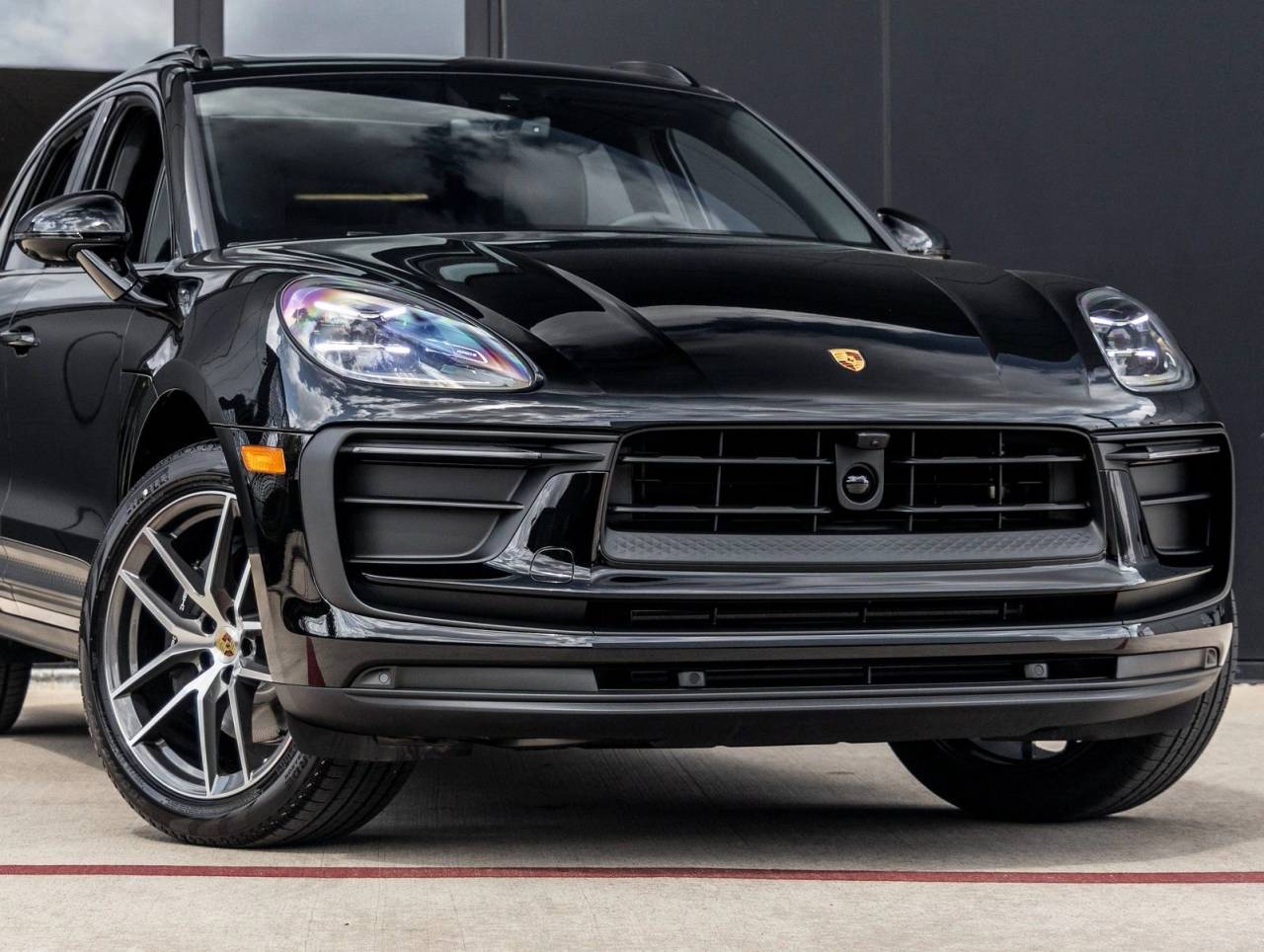 2026 Porsche Macan Macan
