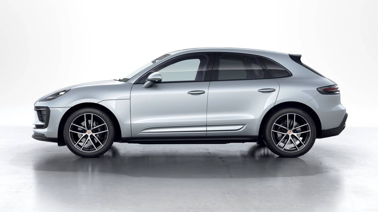 2026 Porsche Macan AWD