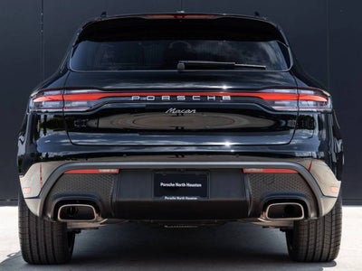 2026 Porsche Macan Base