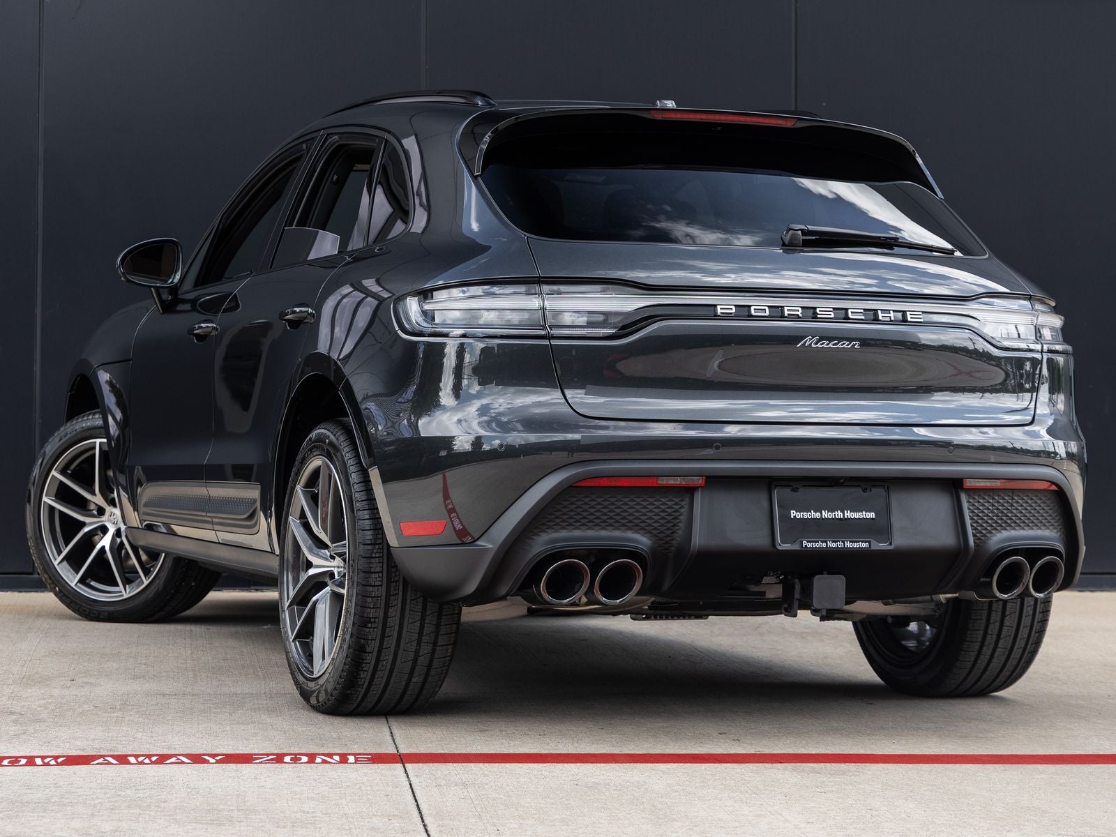2026 Porsche Macan Macan