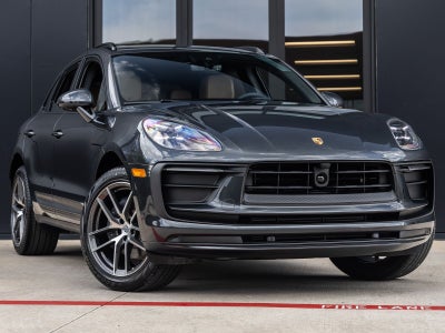 2026 Porsche Macan Macan