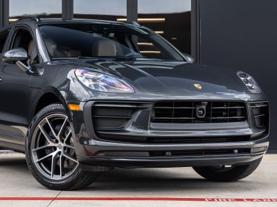 2026 Porsche Macan Macan