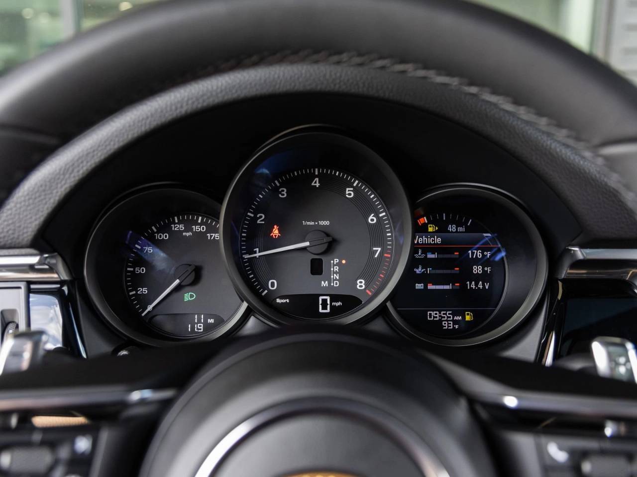 2026 Porsche Macan Macan