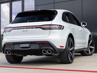 2026 Porsche Macan Macan