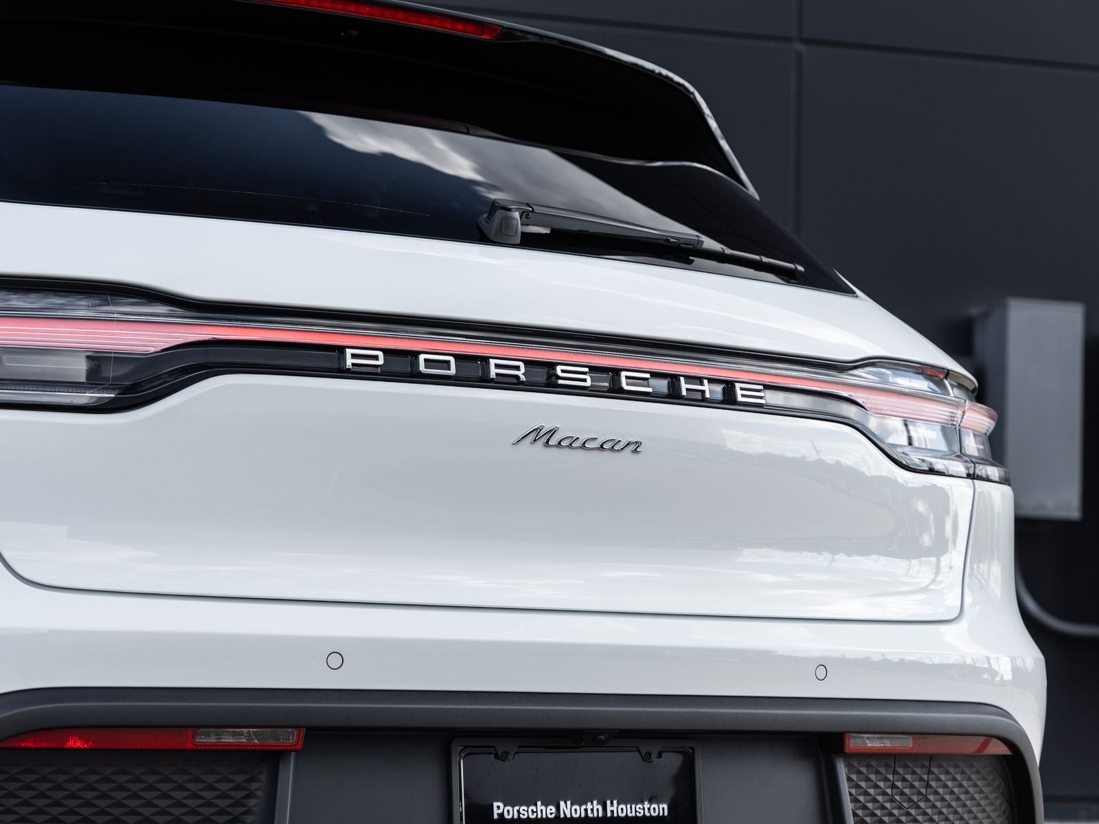 2026 Porsche Macan Macan