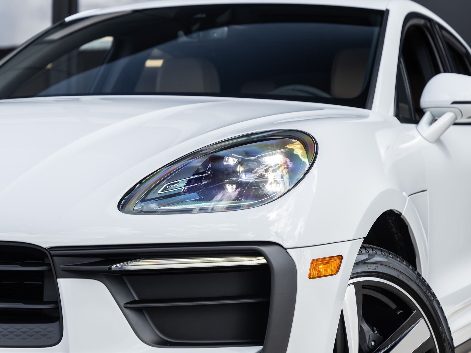 2026 Porsche Macan Macan