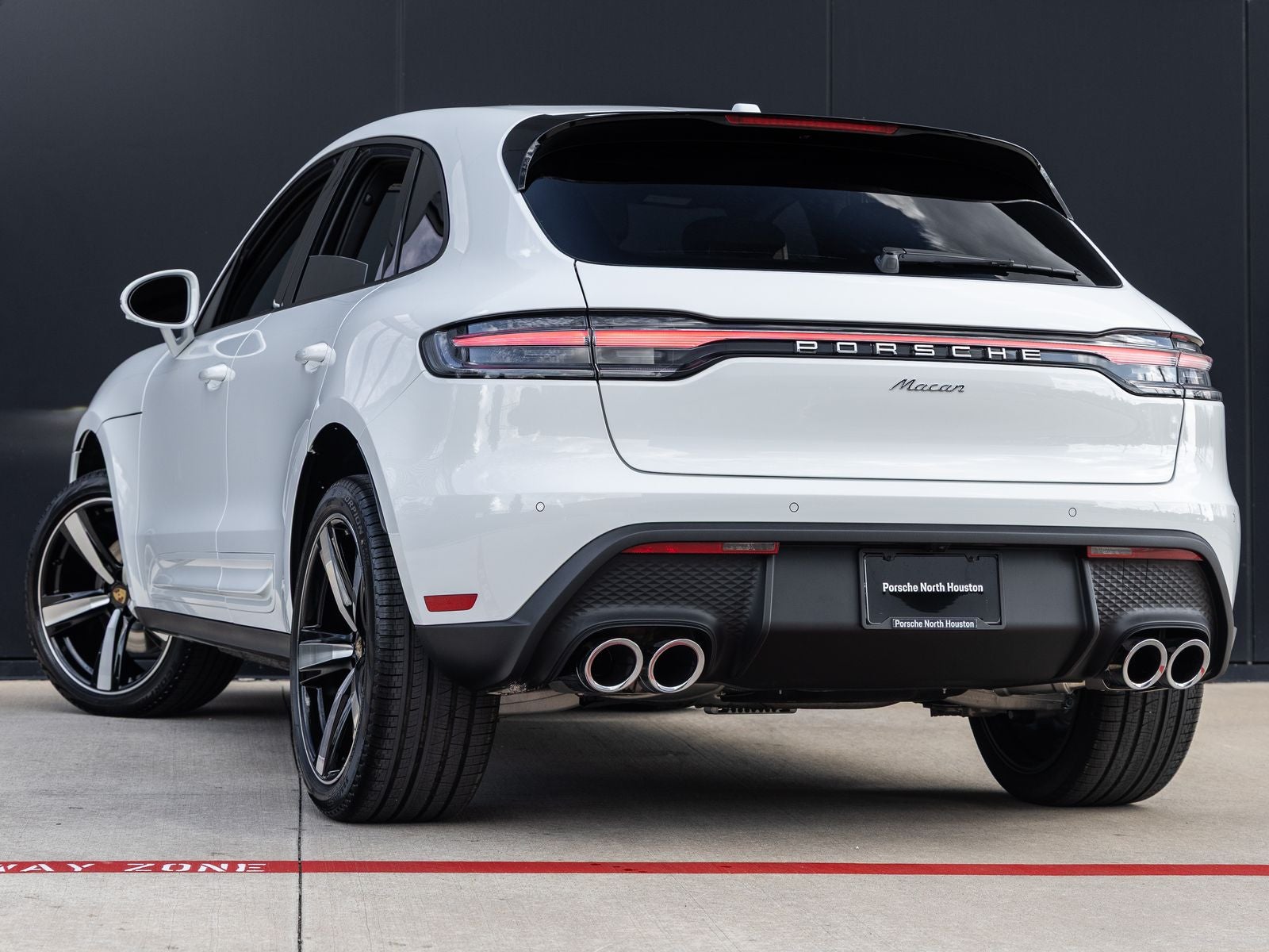 2026 Porsche Macan Macan