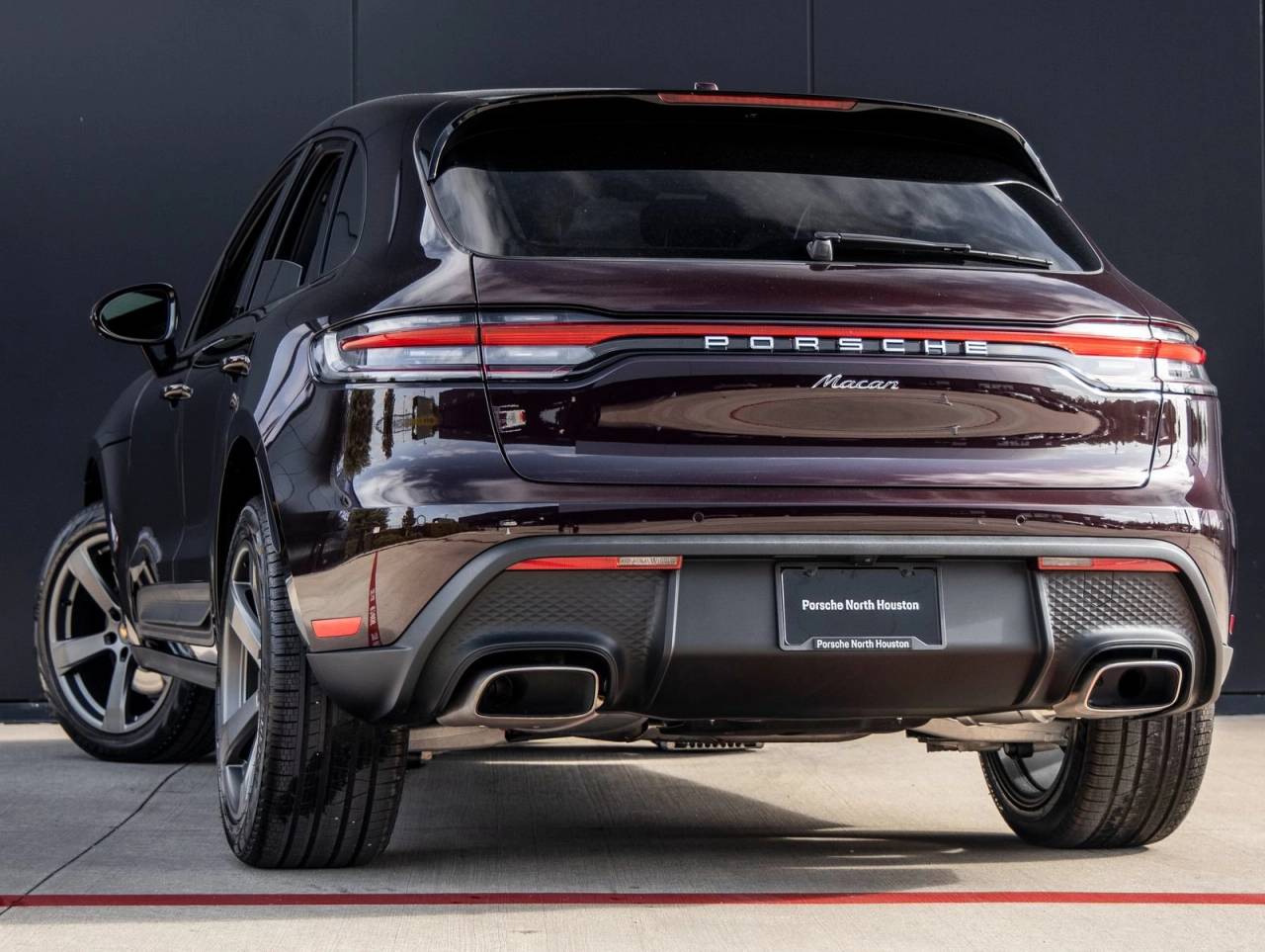 2026 Porsche Macan Macan
