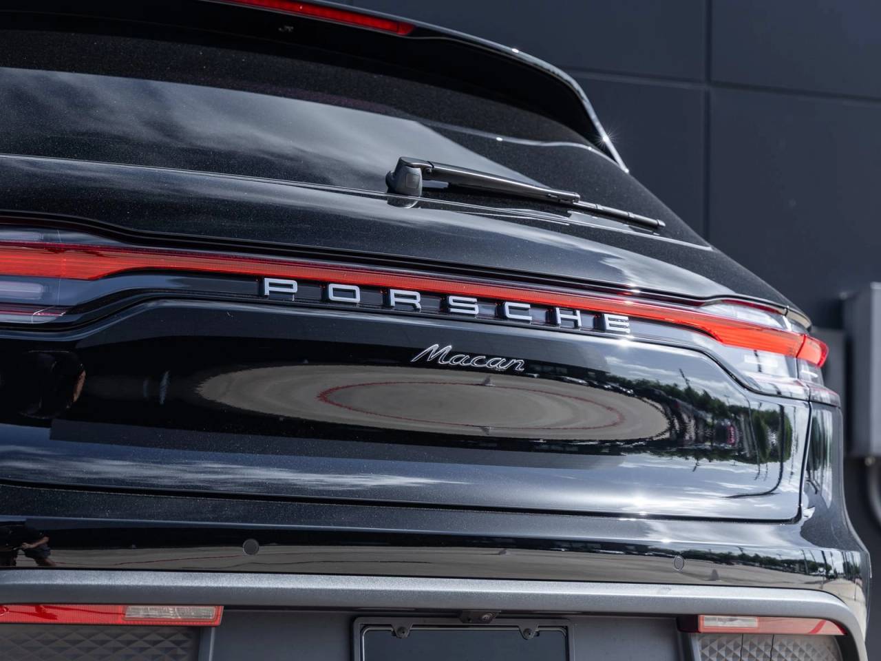 2026 Porsche Macan Macan
