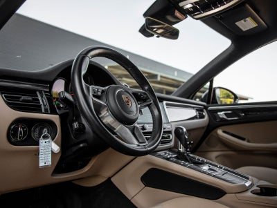 2020 Porsche Macan AWD