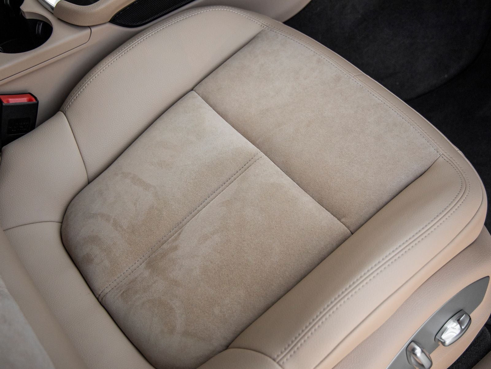 2020 Porsche Macan AWD