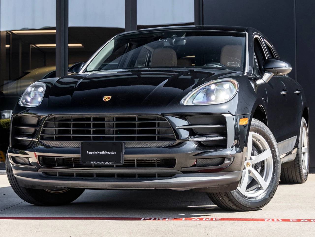 2020 Porsche Macan Macan