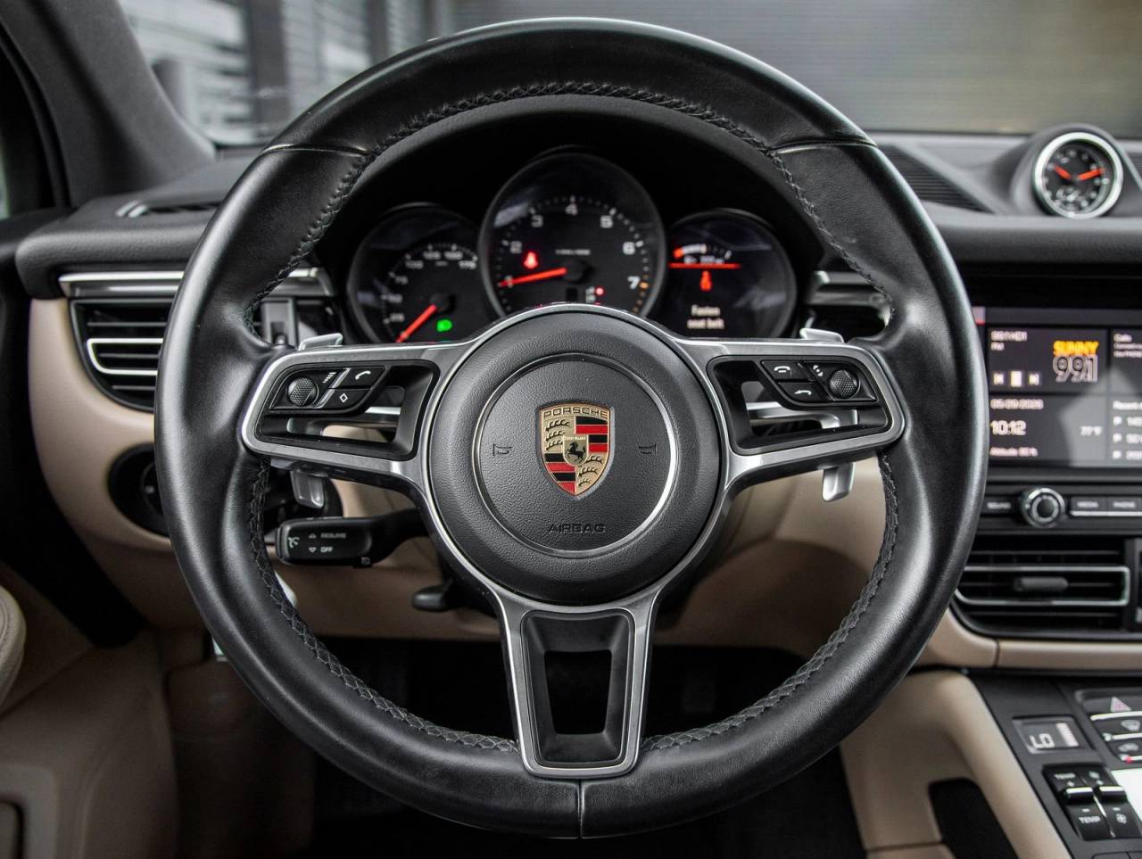 2020 Porsche Macan Macan
