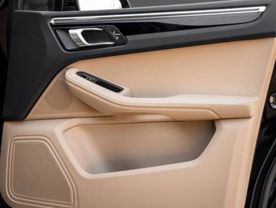2020 Porsche Macan Macan