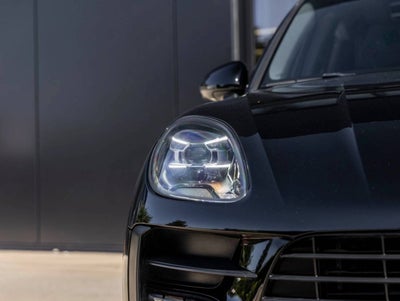 2021 Porsche Macan Macan