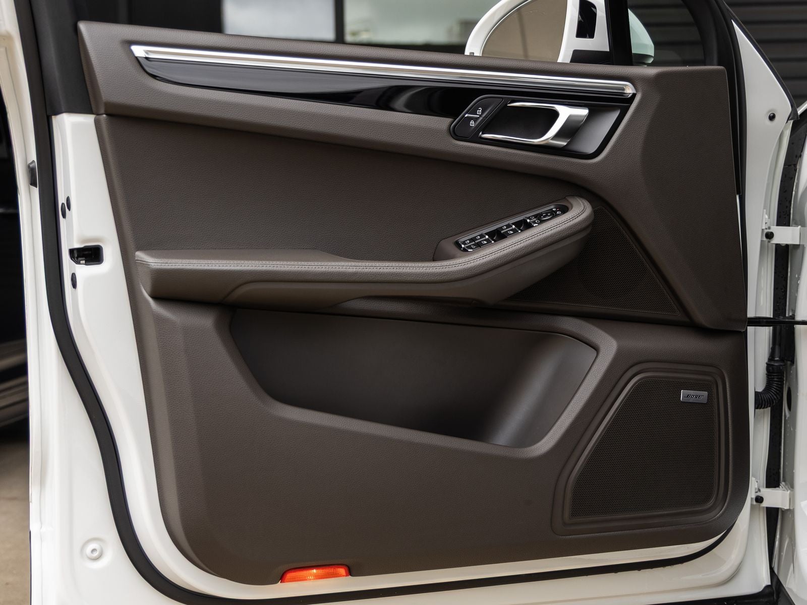 2021 Porsche Macan Macan