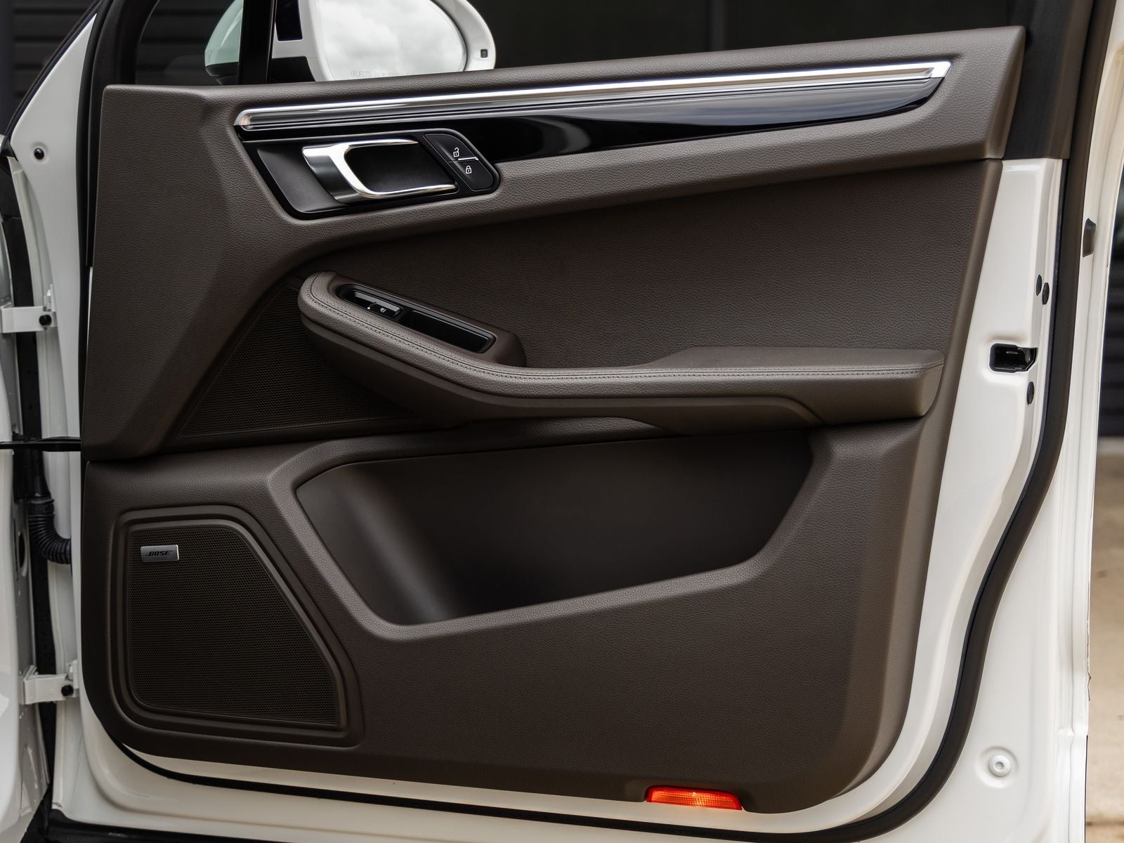 2021 Porsche Macan Macan