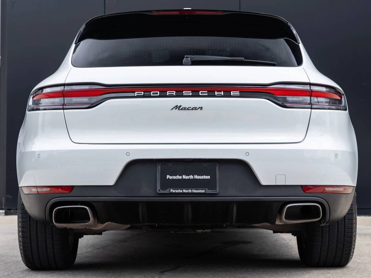 2021 Porsche Macan Macan