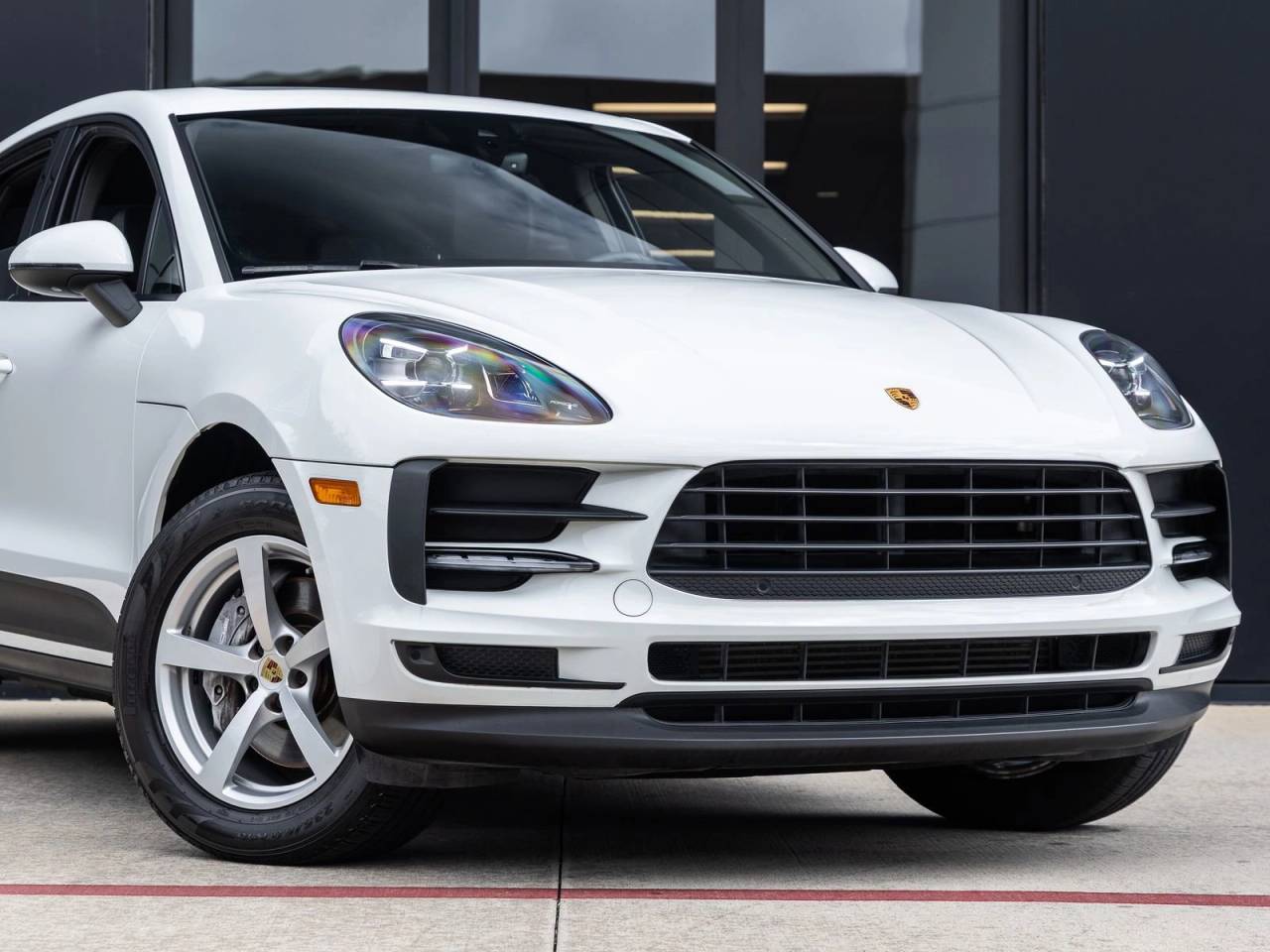 2021 Porsche Macan Macan