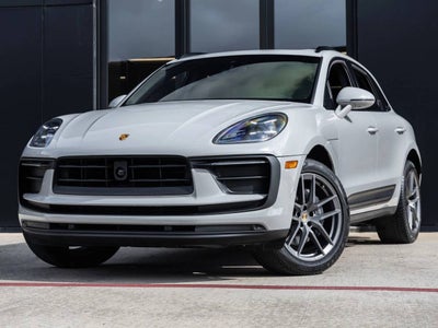 2023 Porsche Macan AWD