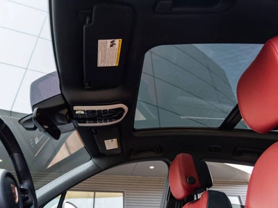 2023 Porsche Macan AWD