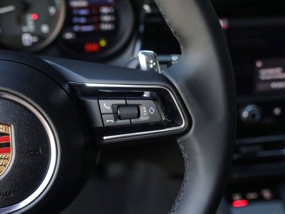 2025 Porsche Macan AWD