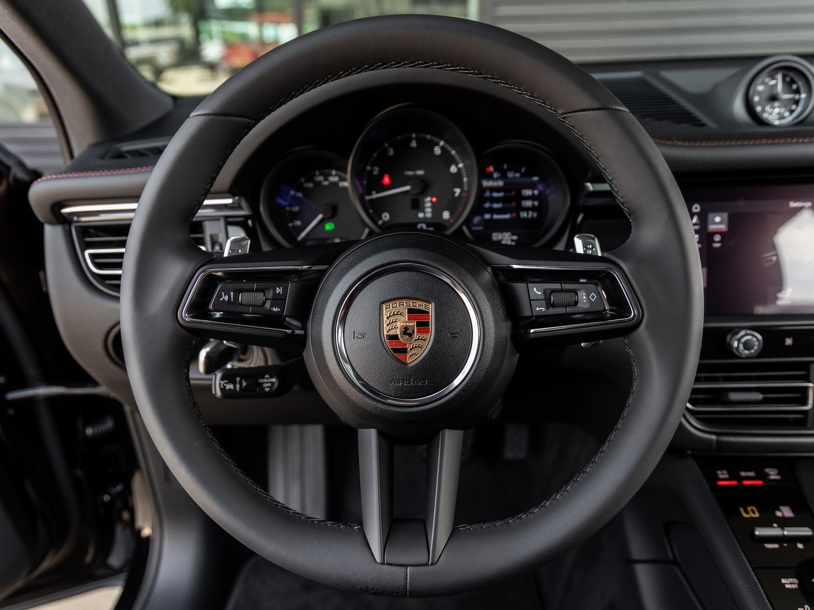 2025 Porsche Macan Macan