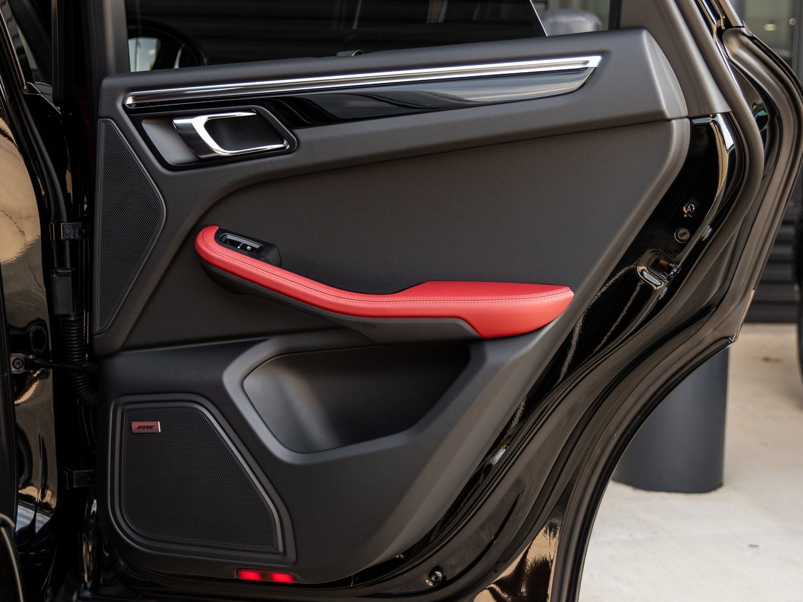 2025 Porsche Macan Macan