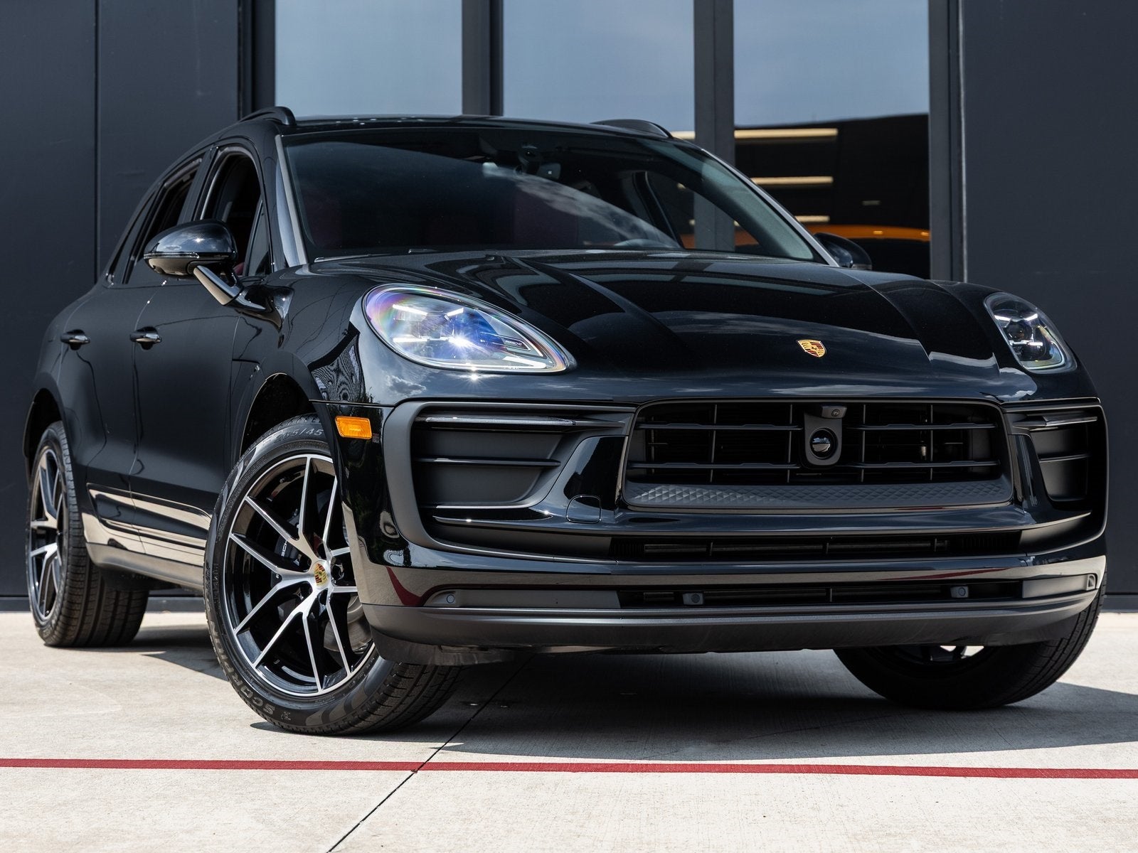 2025 Porsche Macan Macan