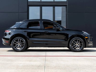 2025 Porsche Macan Macan