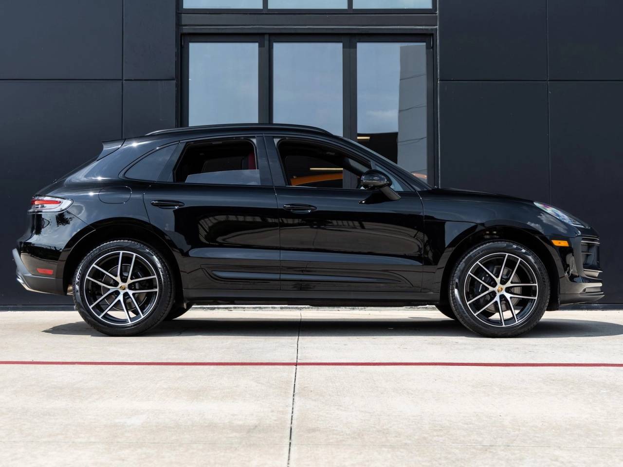 2025 Porsche Macan Macan