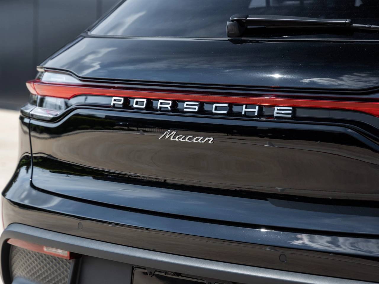 2025 Porsche Macan Macan