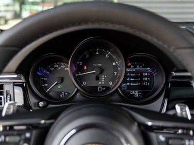 2025 Porsche Macan Macan