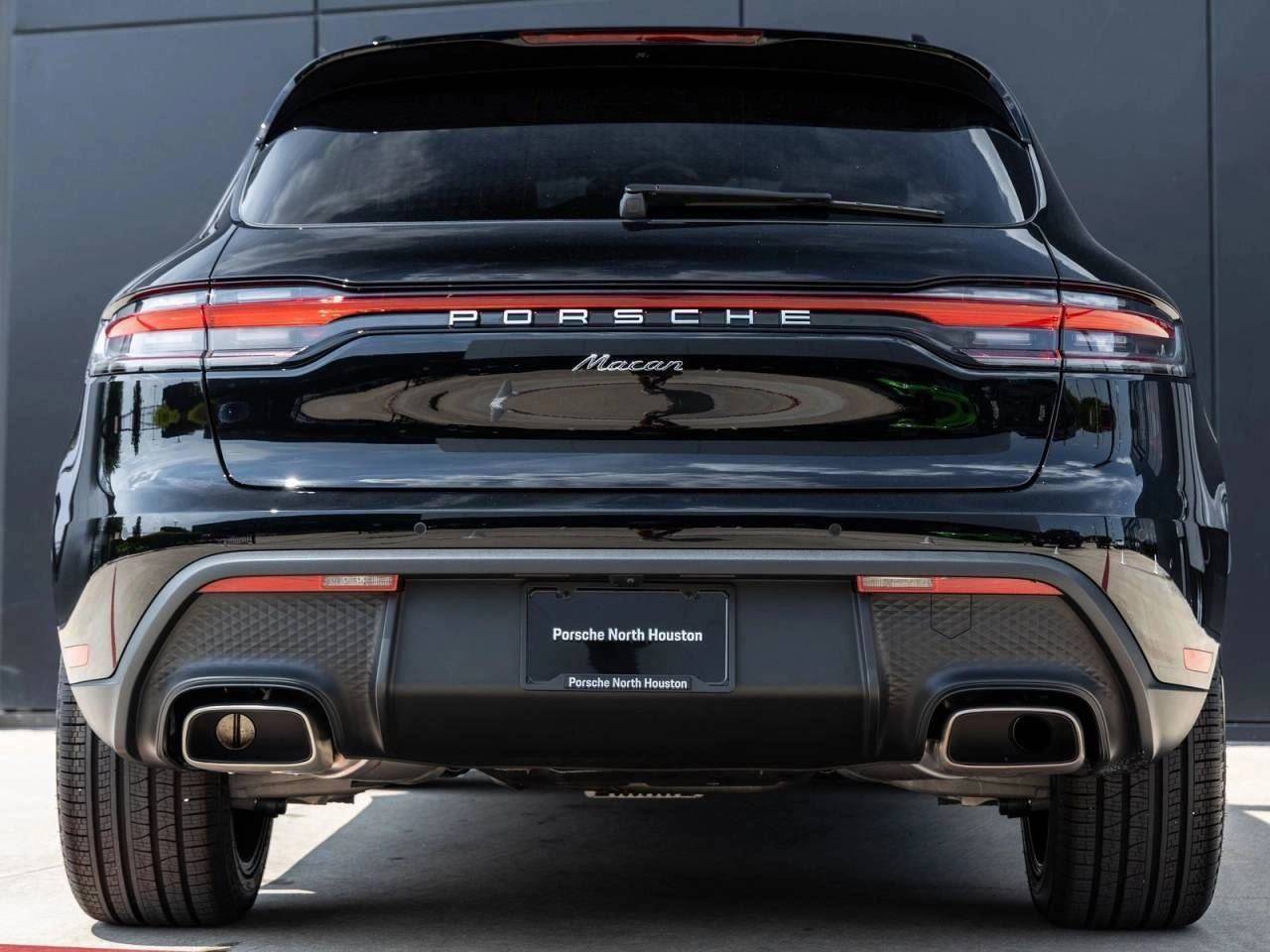 2025 Porsche Macan Macan
