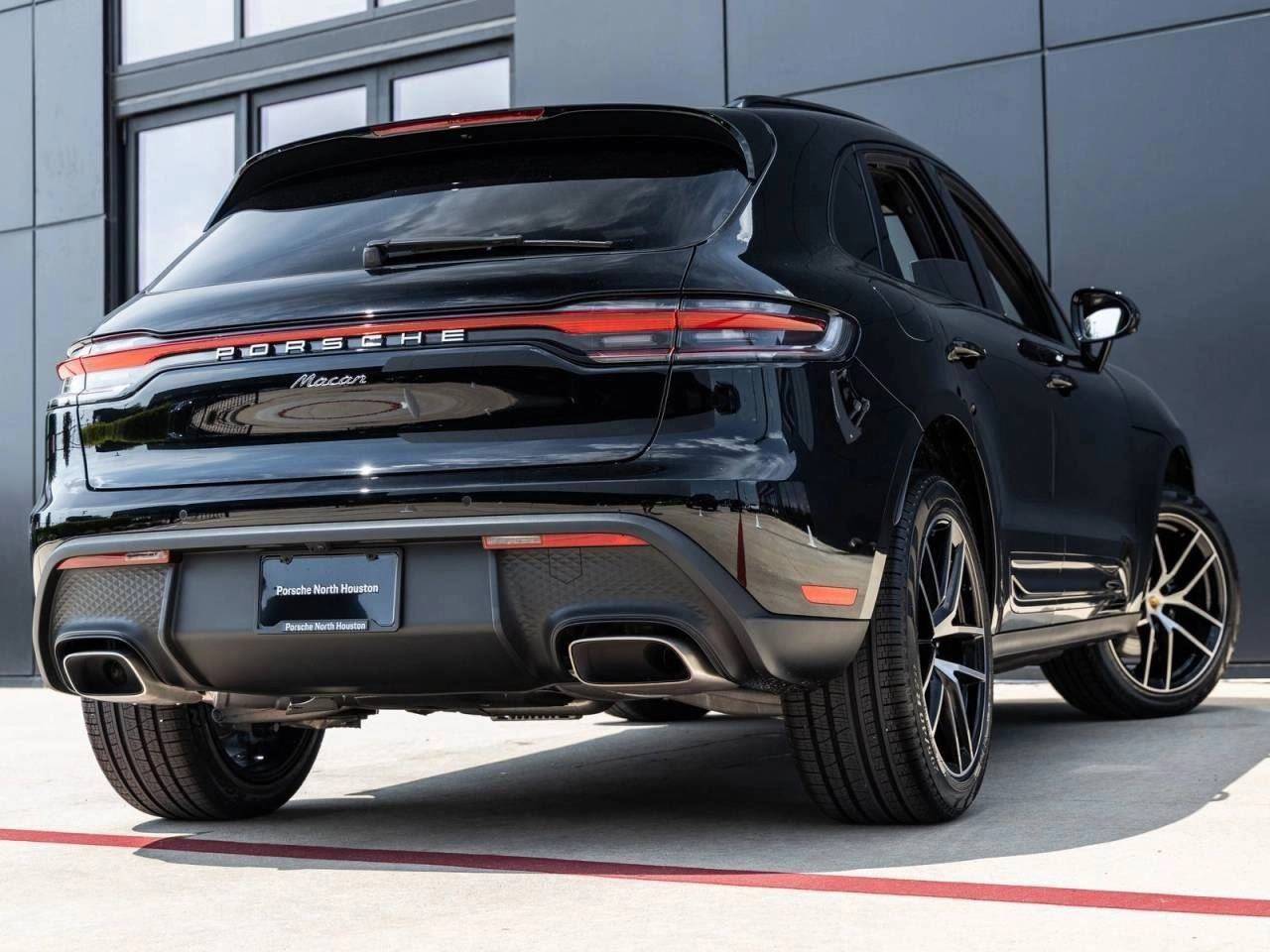 2025 Porsche Macan Macan
