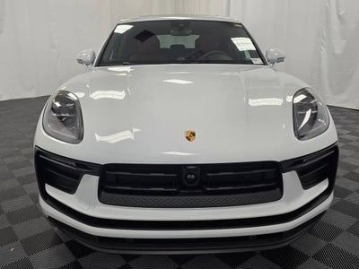 2026 Porsche Macan AWD