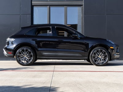 2026 Porsche Macan Macan