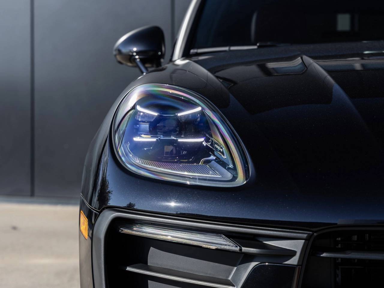 2026 Porsche Macan Macan