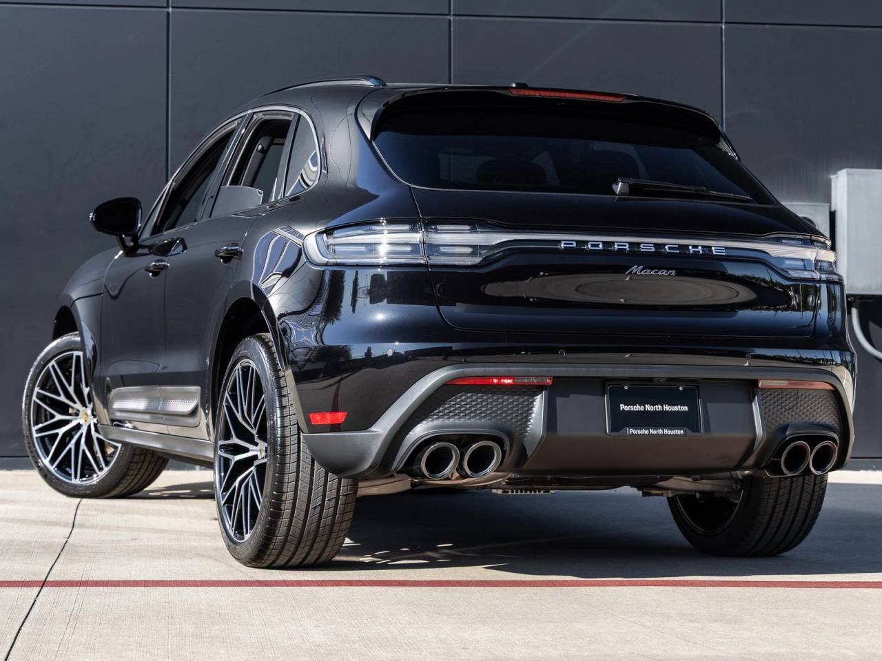 2026 Porsche Macan Macan