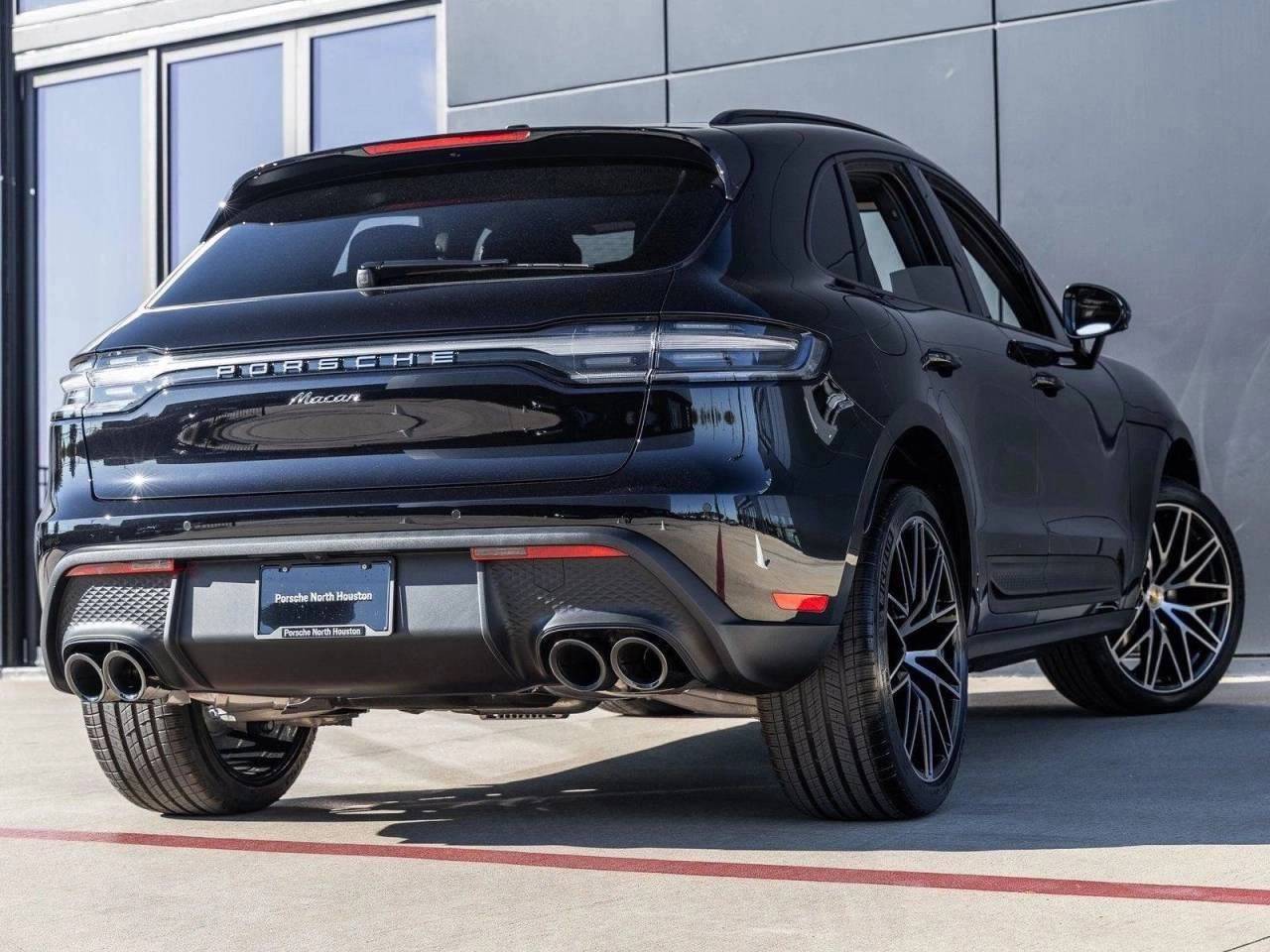 2026 Porsche Macan Macan