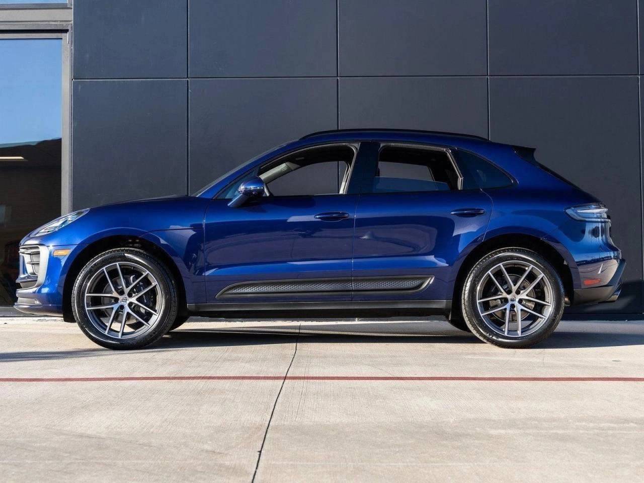 2026 Porsche Macan Macan
