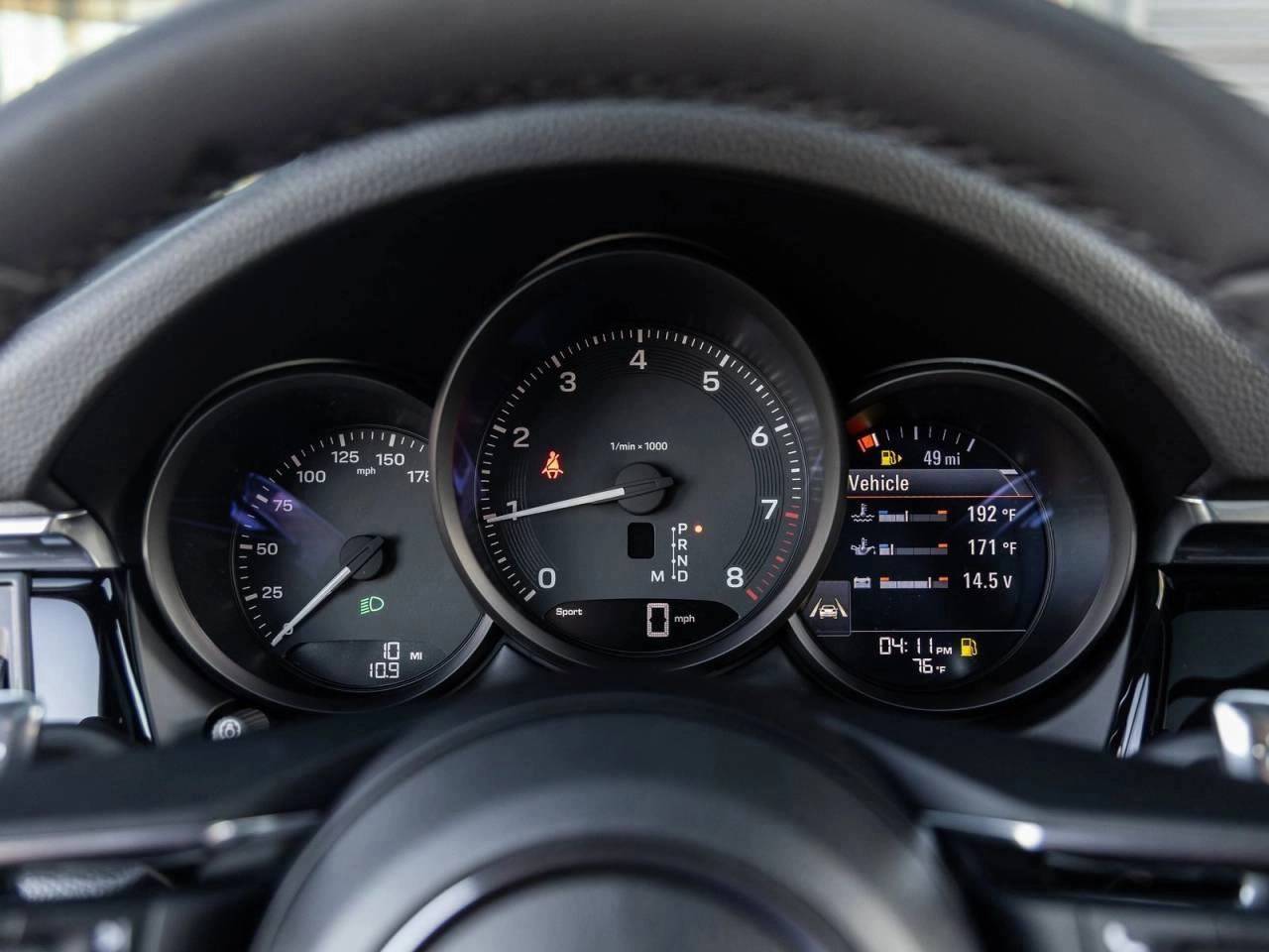 2026 Porsche Macan Macan