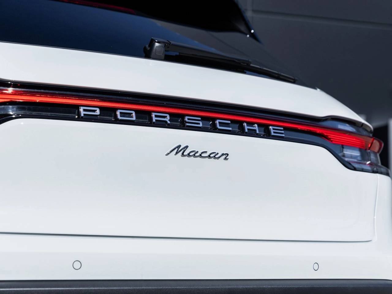 2026 Porsche Macan Macan